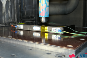 Picture of the test setup before the local mechanical abuse test at 75%SOC